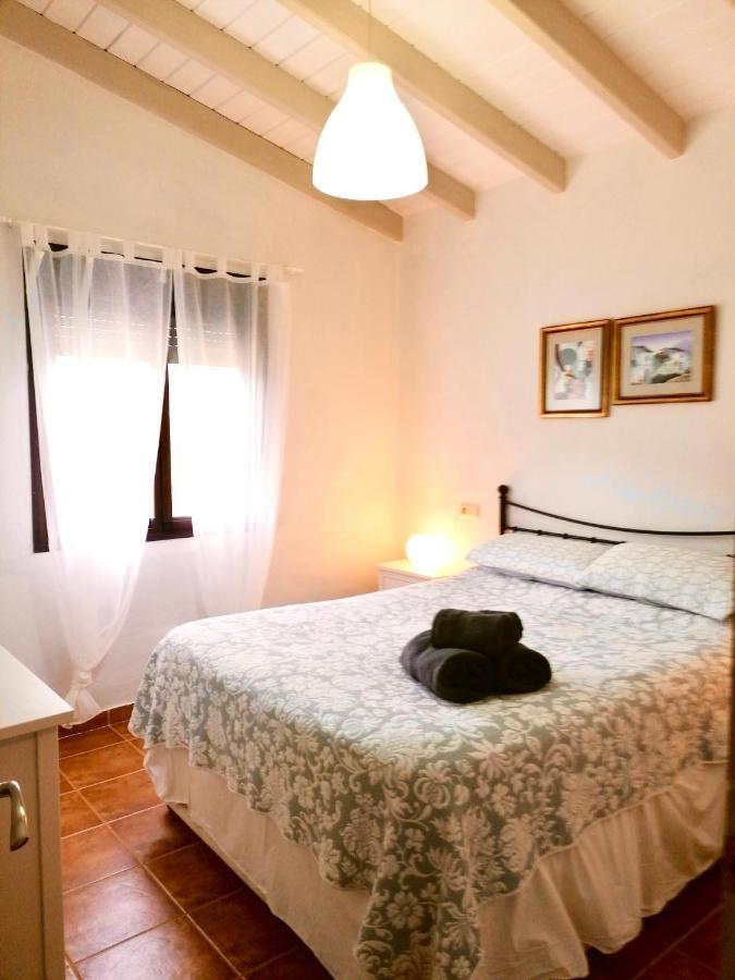 Los Ninos Villa/Country House Frigiliana Exteriör bild
